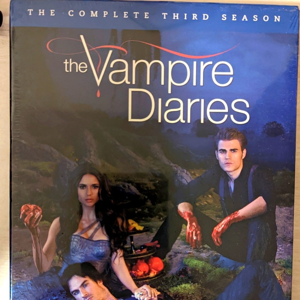 The Vampire Diaries Season 3 Unopened